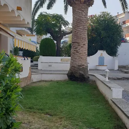 Bel Face Piscine En Rdj דירה